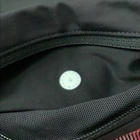 Lululemon speed short - Picture 3 of 3